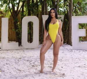 Litza Yanez Photo #55