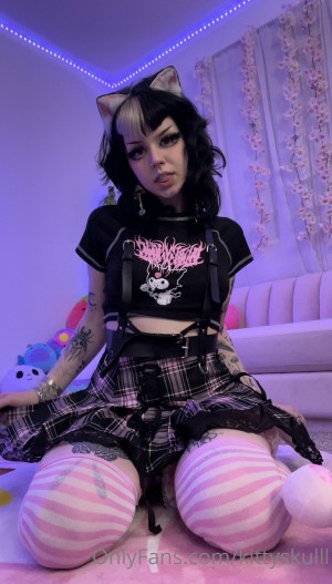 yeahimcaroline Photo #70