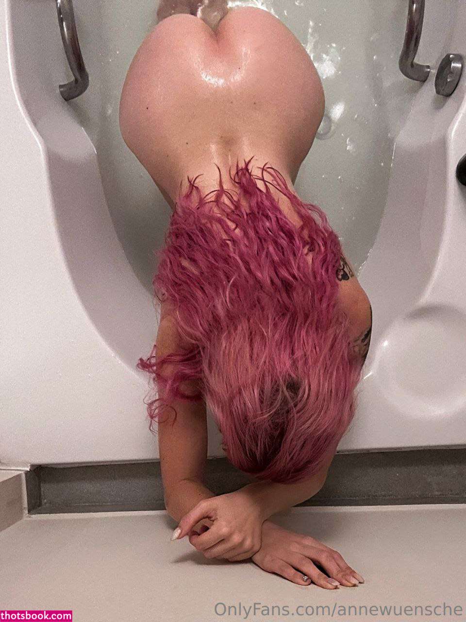 Anne Wunsche Photo #232