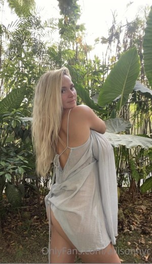 Allisonnyc Photo #31