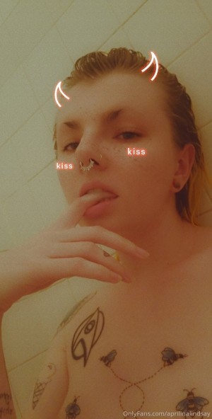 aprilinalindsay Photo #3