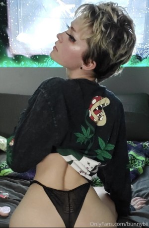 Bunnybii Photo #3