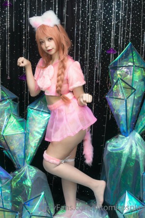 Hitomi Kadorin Photo #74