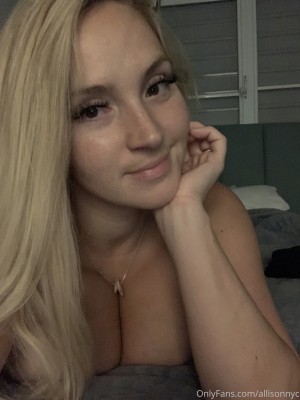 Allisonnyc Photo #69