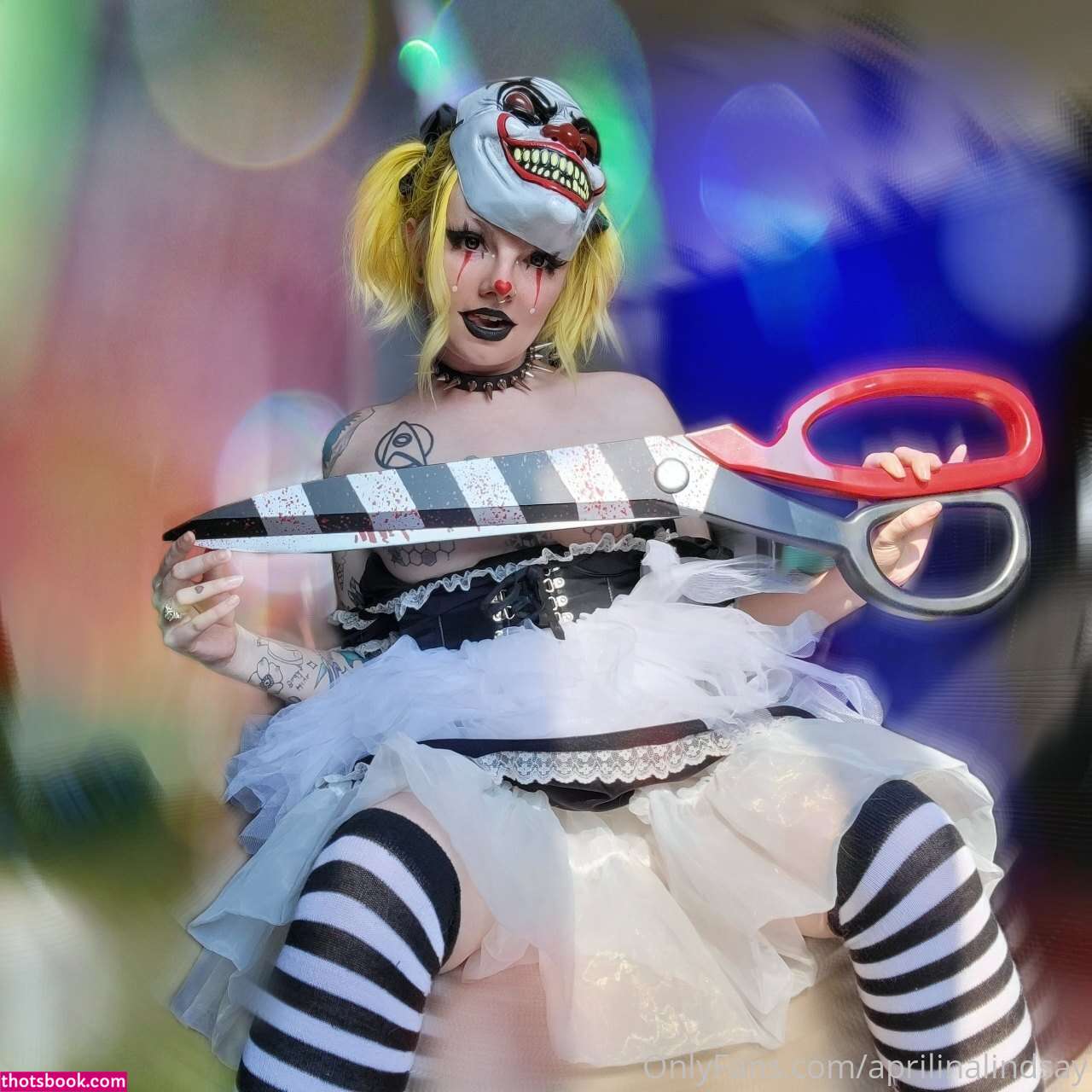 aprilinalindsay Photo #239