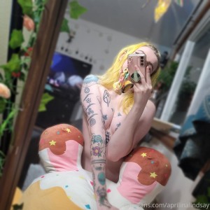 aprilinalindsay Photo #220