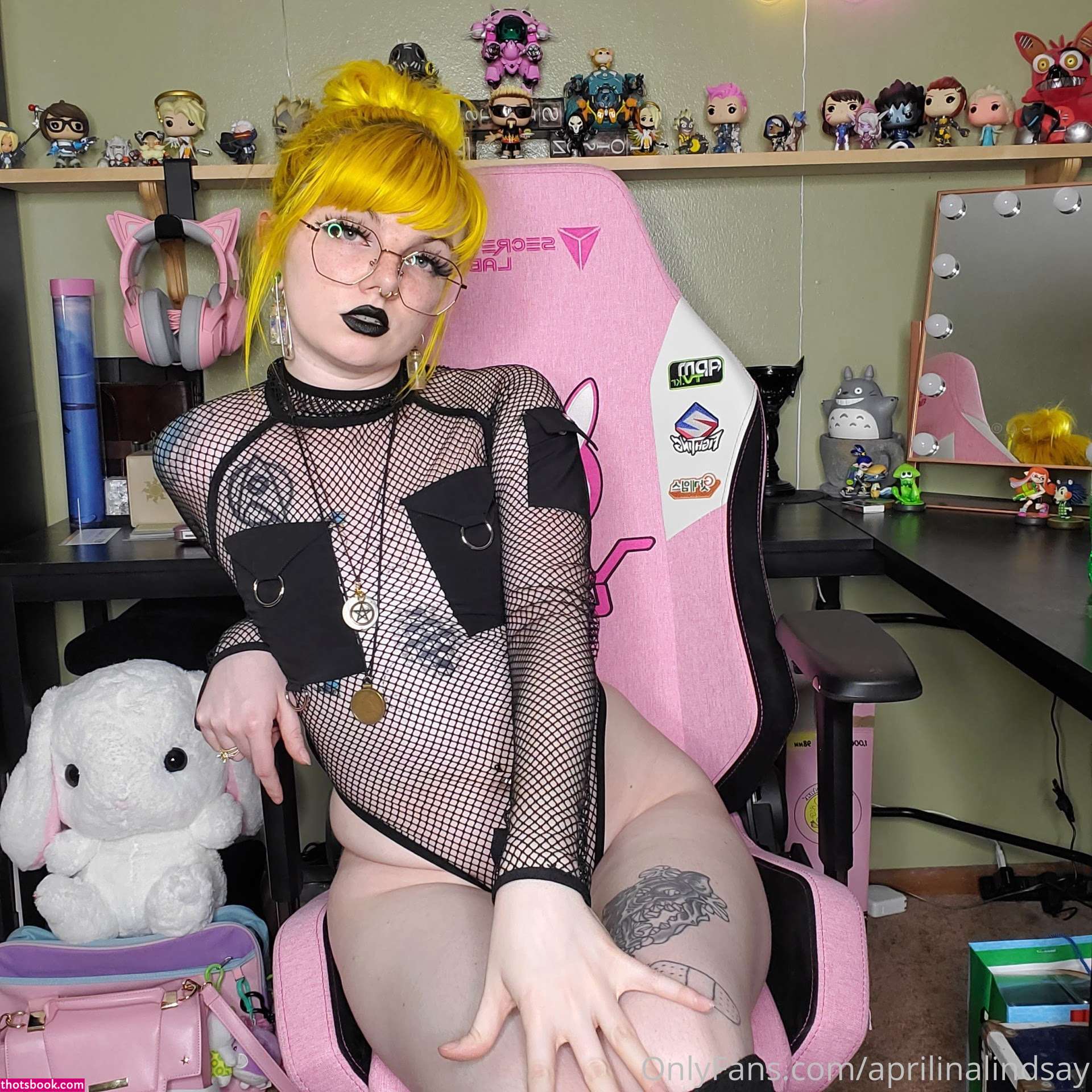 aprilinalindsay Photo #339