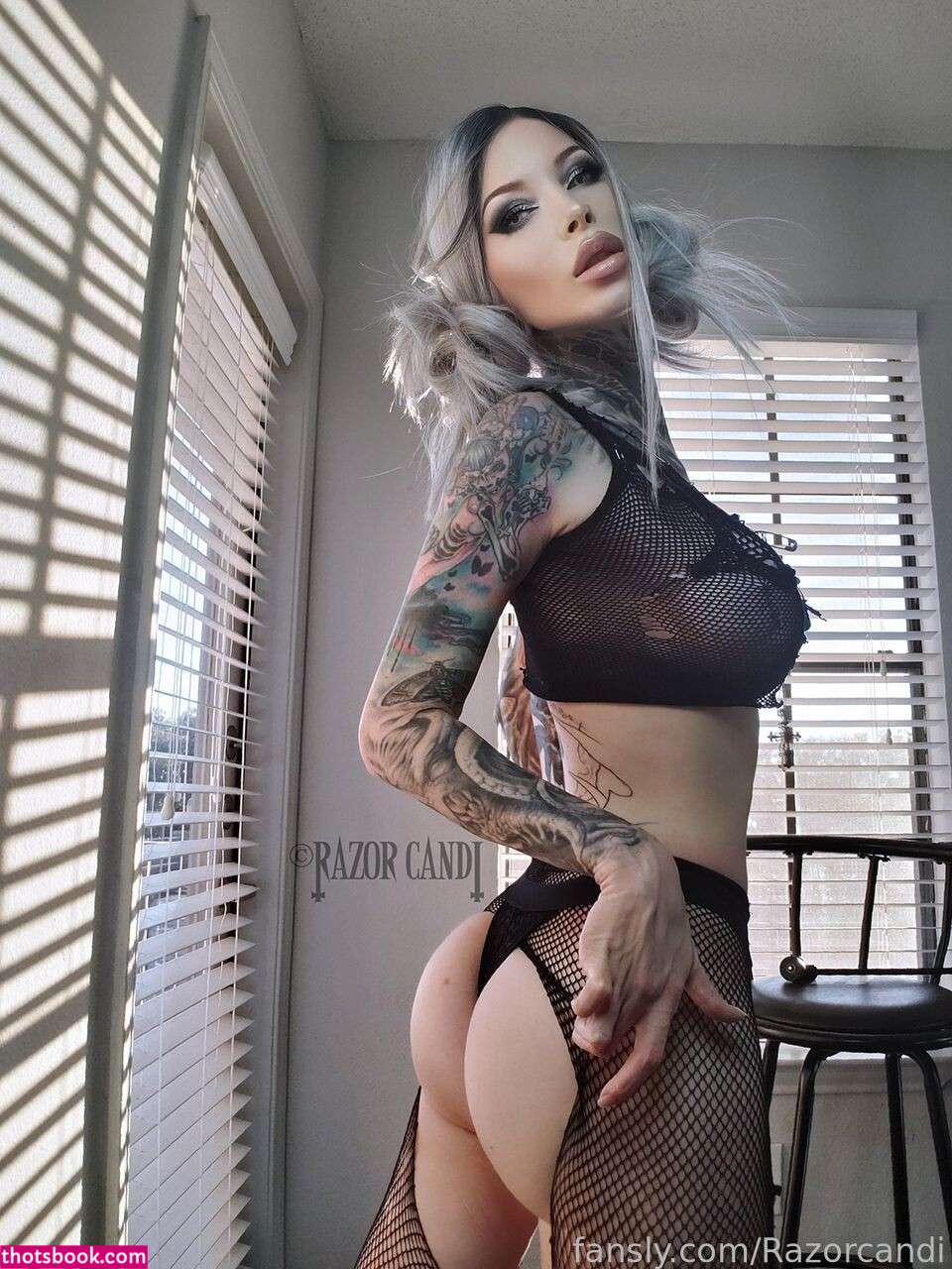 Razor Candi Photo #131