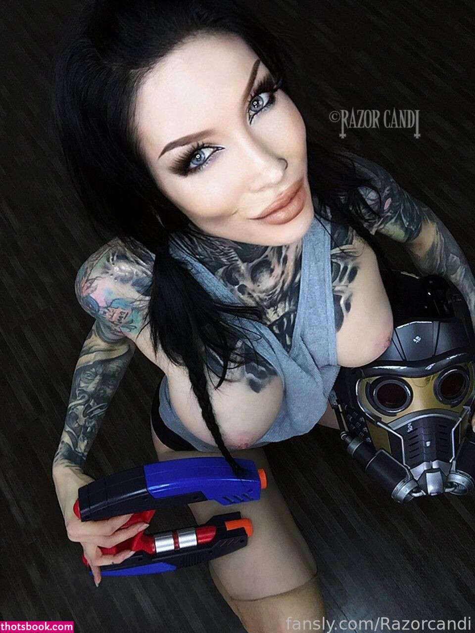 Razor Candi Photo #184