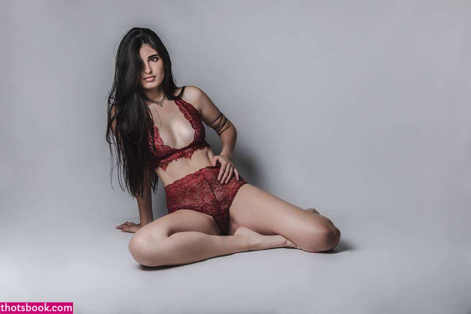 Holly Shit Photo #16