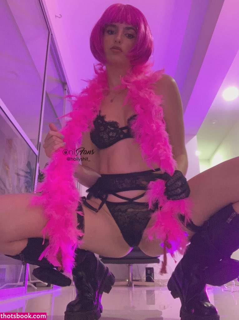 Holly Shit Photo #78