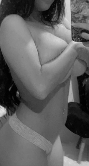 Julia Lopes Photo #18