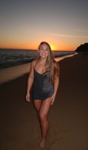 Michelle Basnett Photo #33