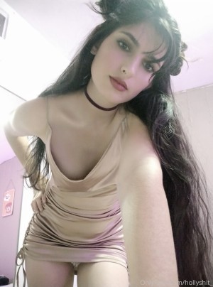 Holly Shit Photo #109