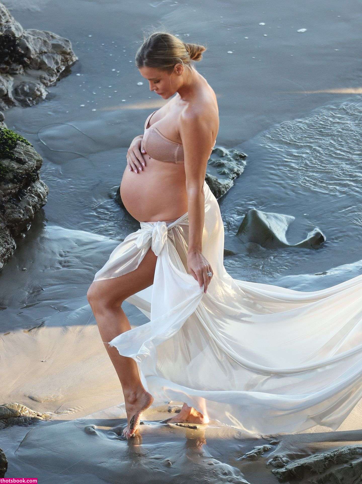 Joanna Krupa Photo #70