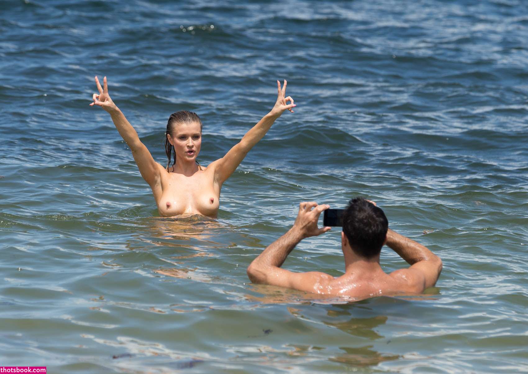 Joanna Krupa Photo #98