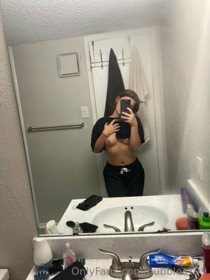 bubbles199 Photo #19