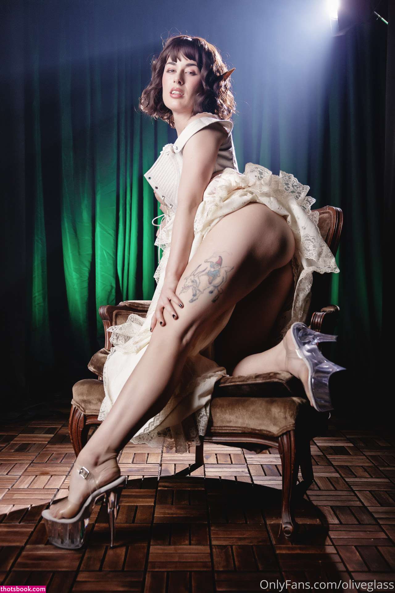 Olive Glass Photo #66