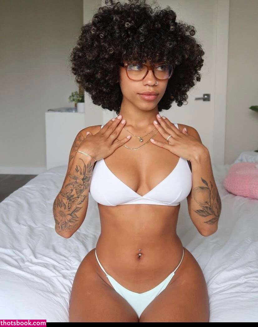 Venusmarquez Photo #59