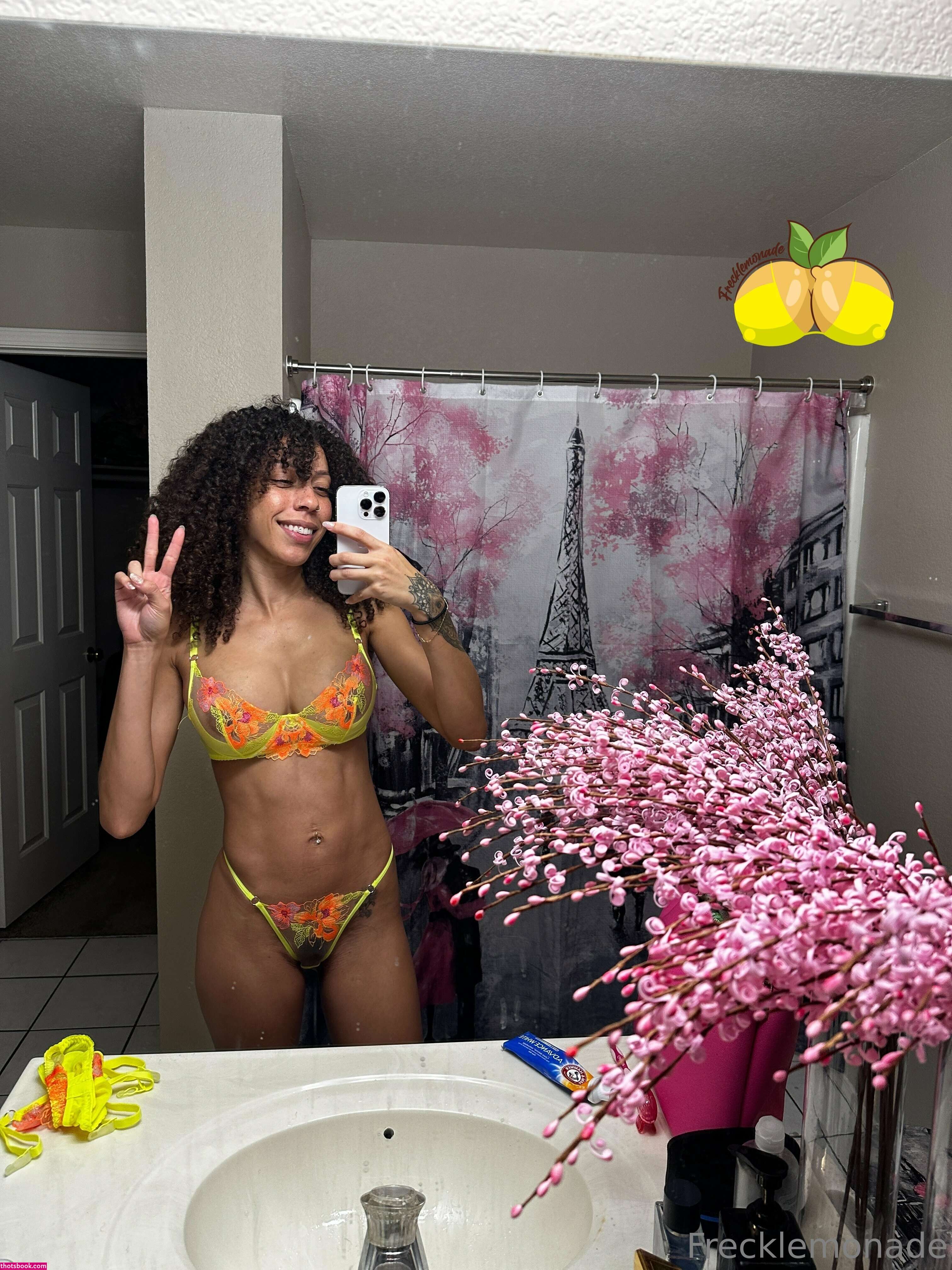 frecklemonade Photo #86