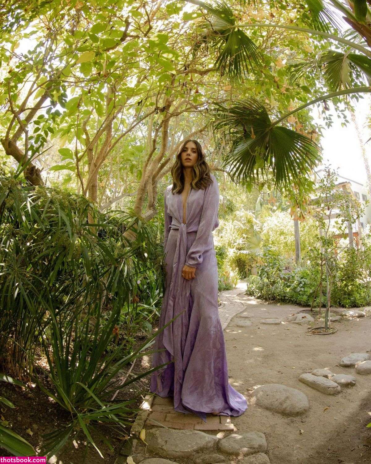 Alison Brie Photo #47