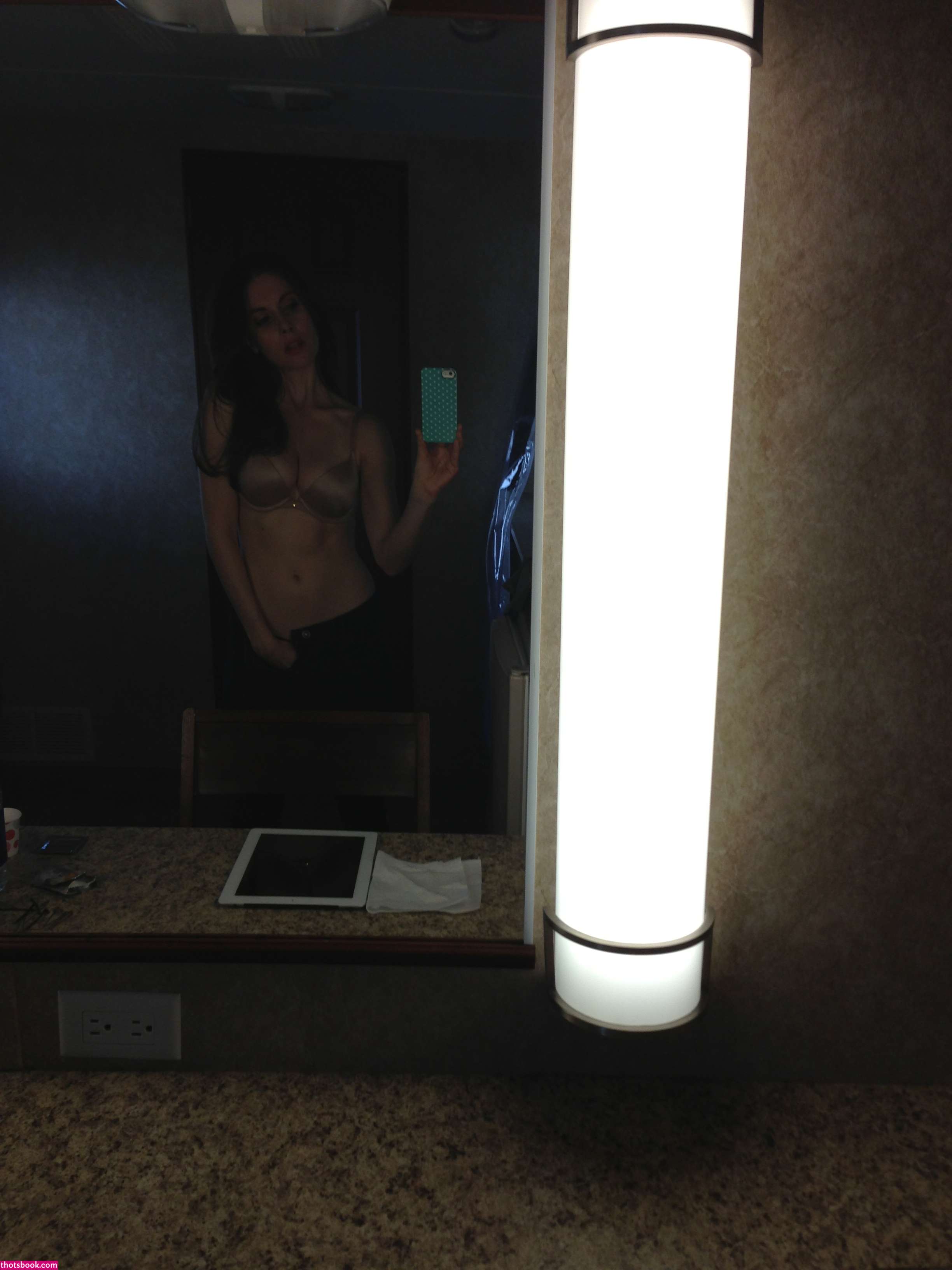 Alison Brie Photo #90