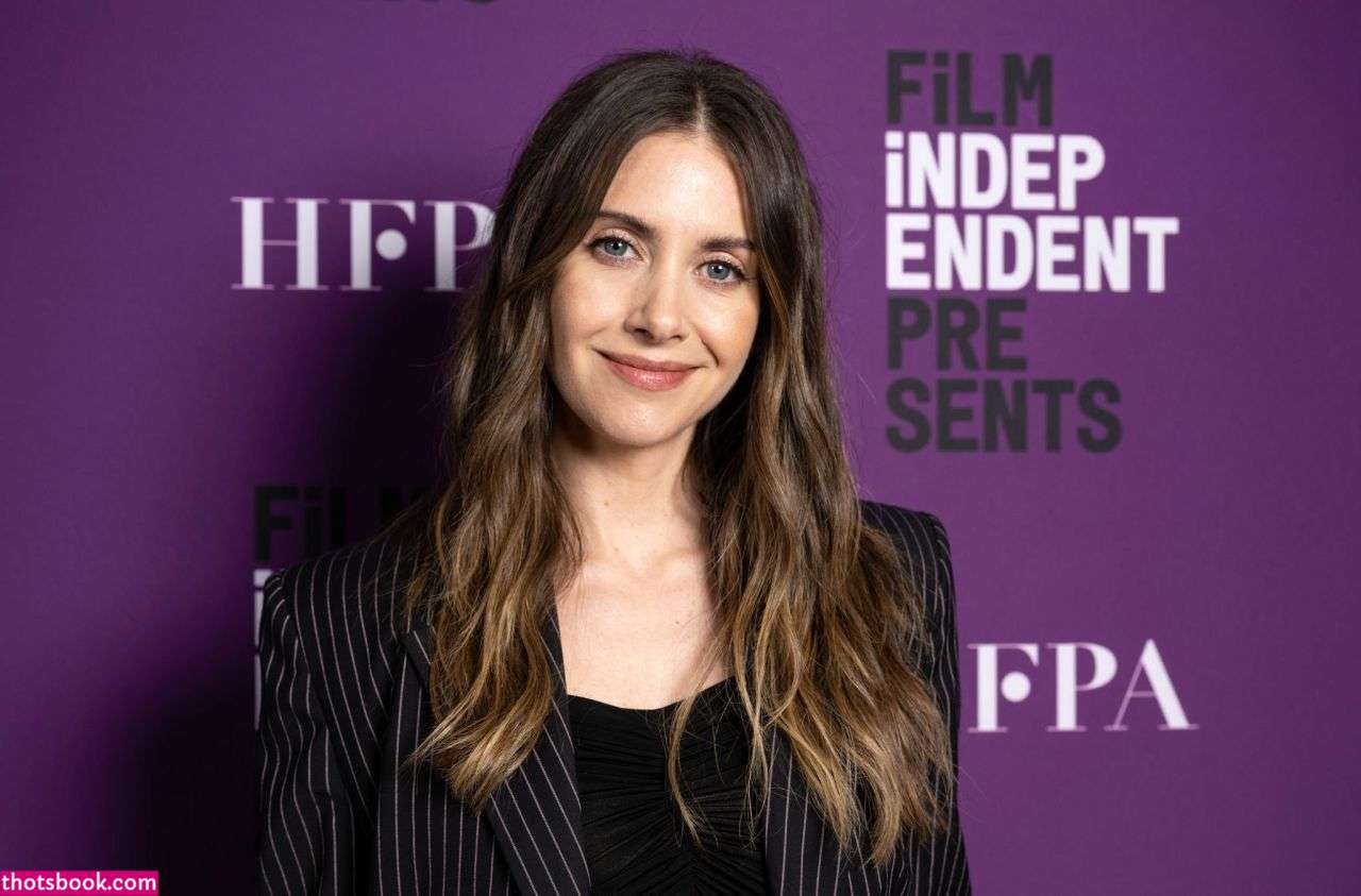 Alison Brie Photo #118