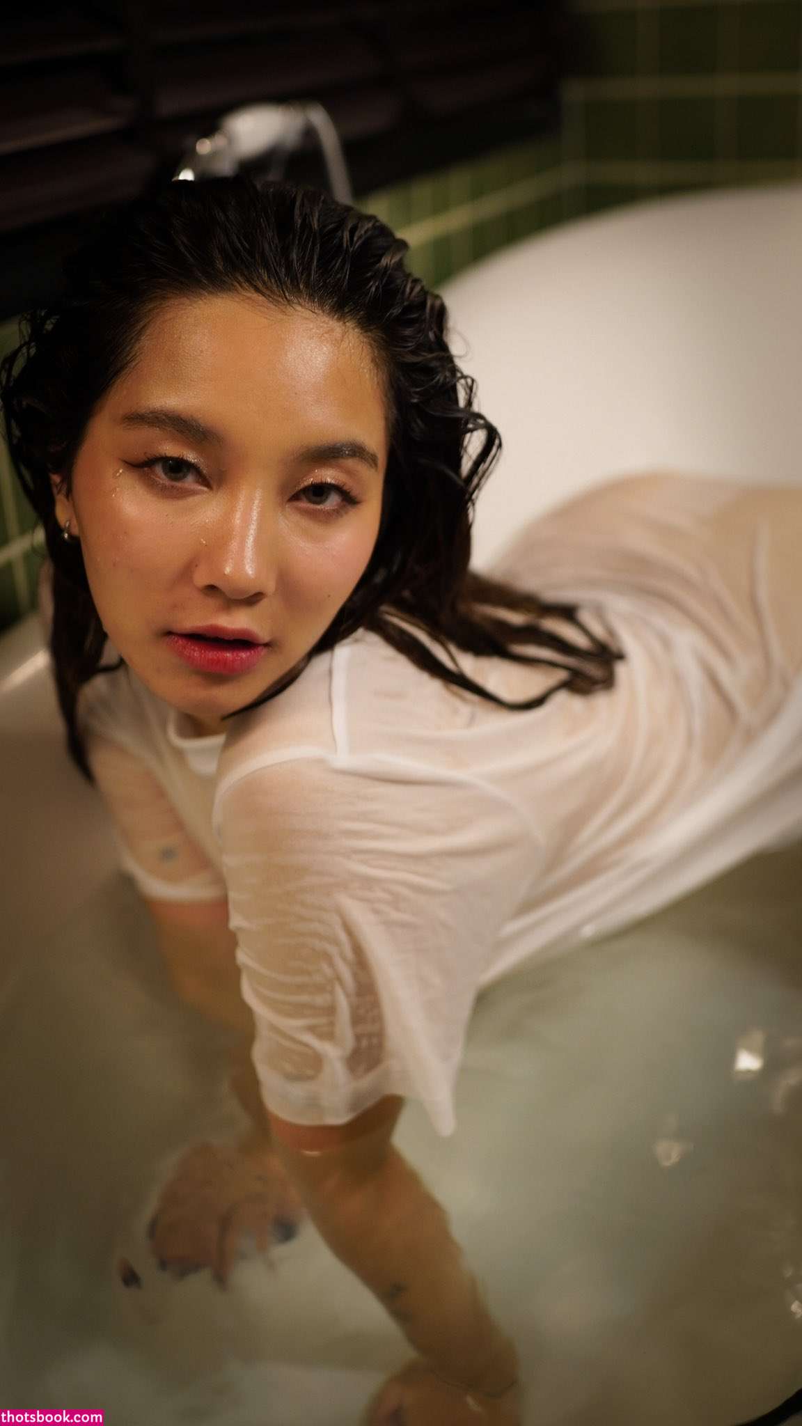 irisadamsone Photo #55