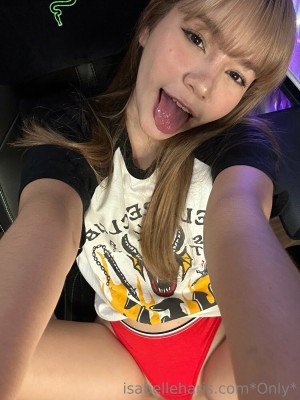 Isabelle Haris Photo #39