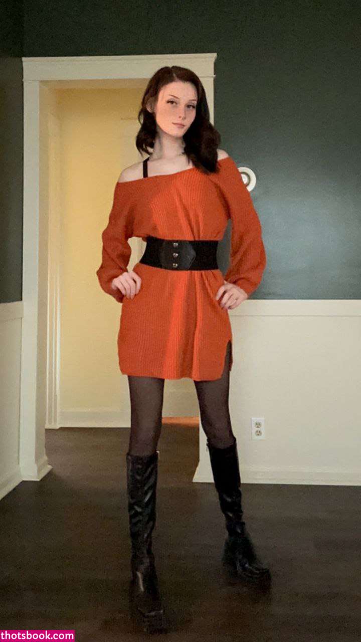 Soggyalien22 Photo #16