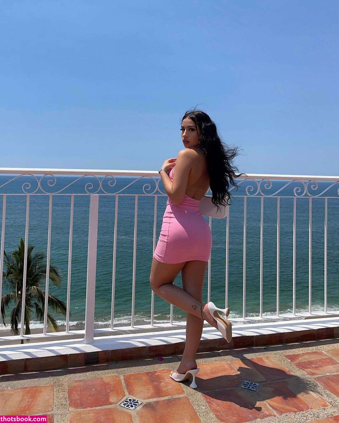 Melissa Estrella Photo #6