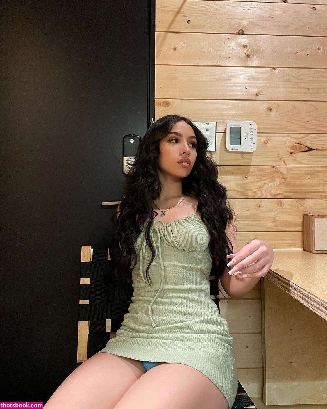 Melissa Estrella Photo #16