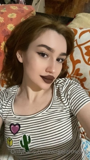 angelanhelina Photo #17