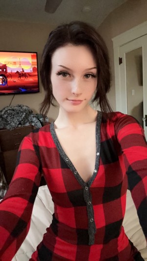 Soggyalien22 Photo #86