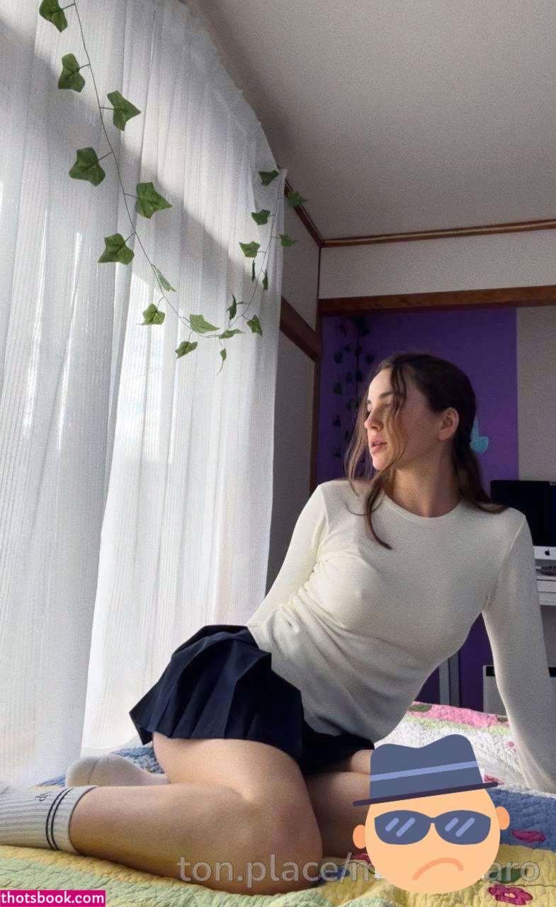 Maryana Ro Photo #165