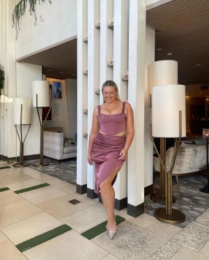 Iskra Lawrence Photo #64