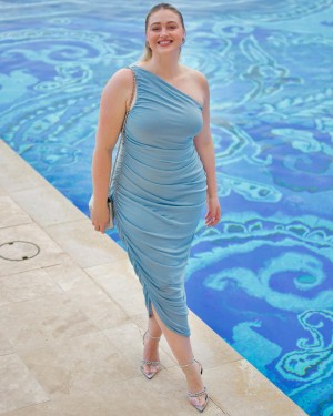 Iskra Lawrence Photo #86