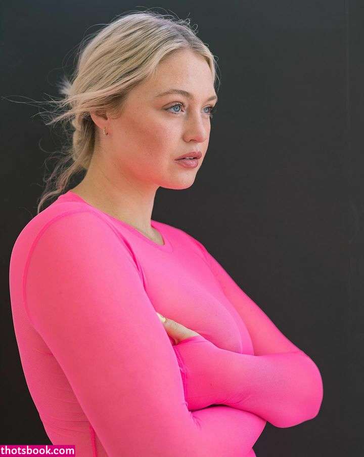 Iskra Lawrence Photo #89
