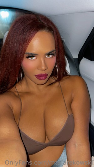 Maria Rekowski Photo #6