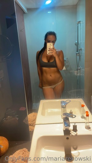 Maria Rekowski Photo #11