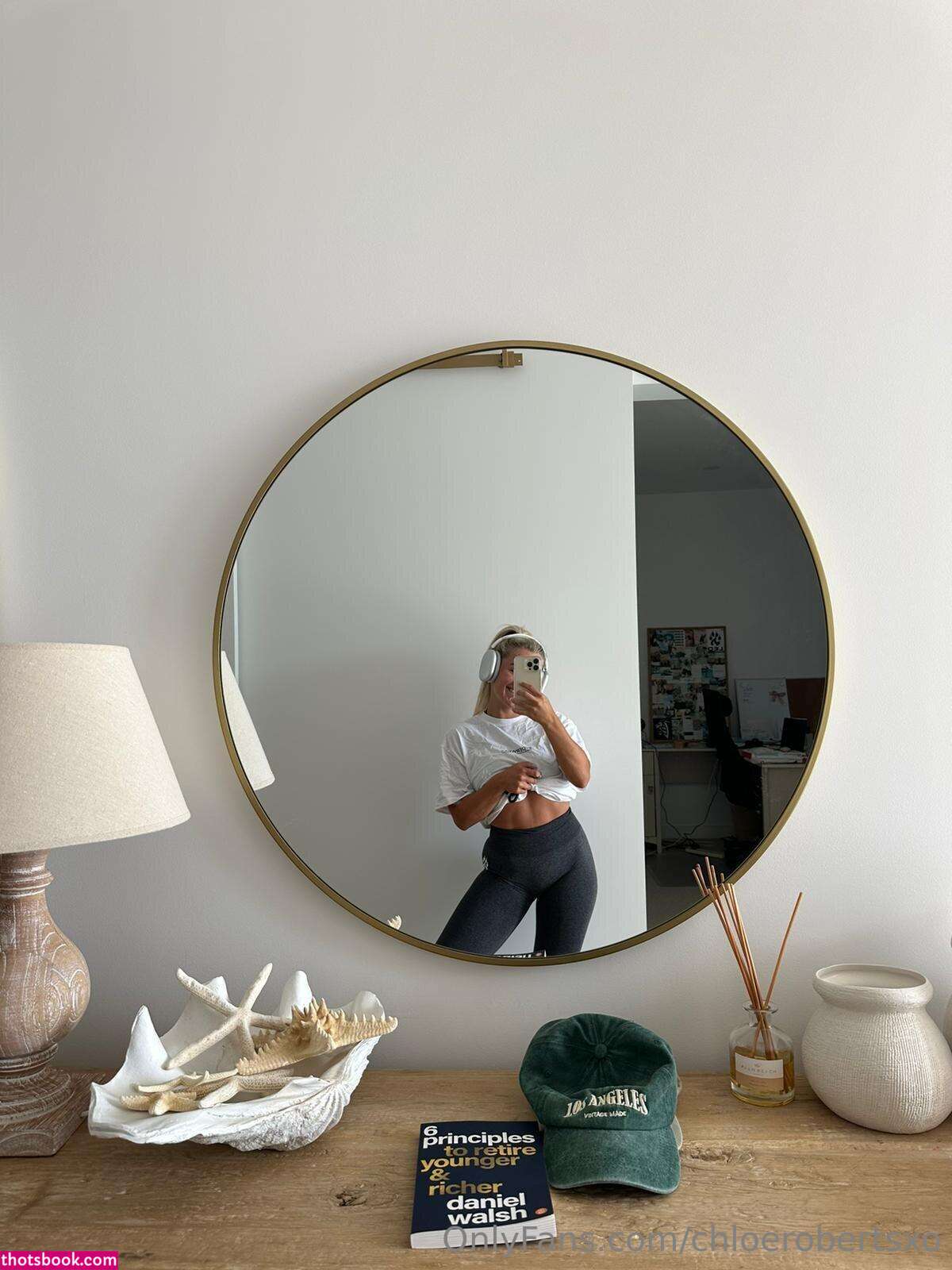 Chloe Roberts Photo #540557