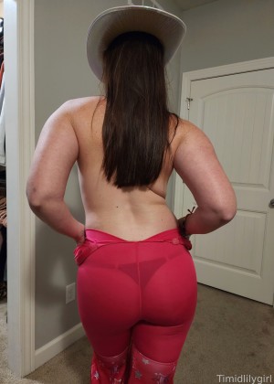 Timidlilygirl Photo #10