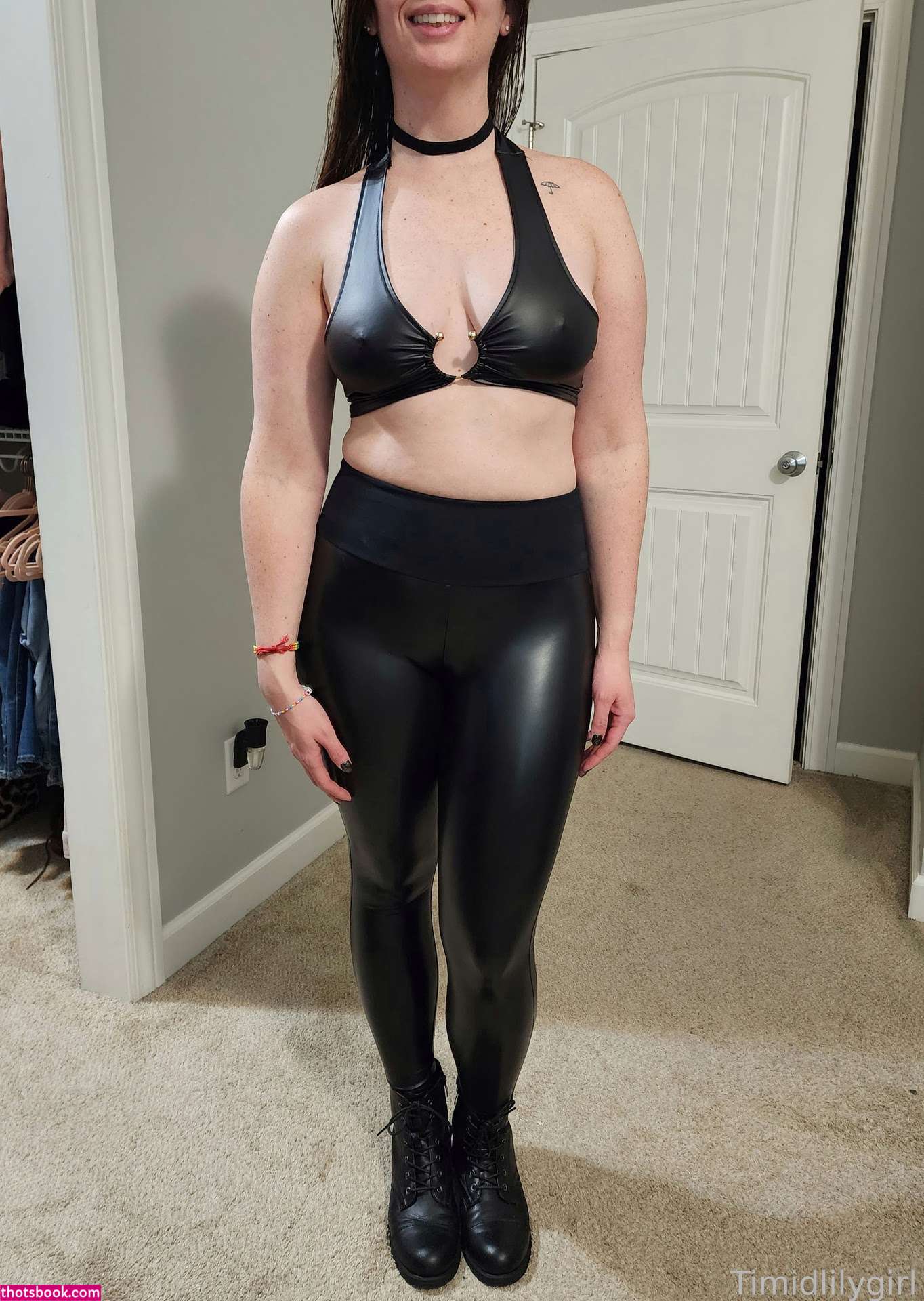 Timidlilygirl Photo #16