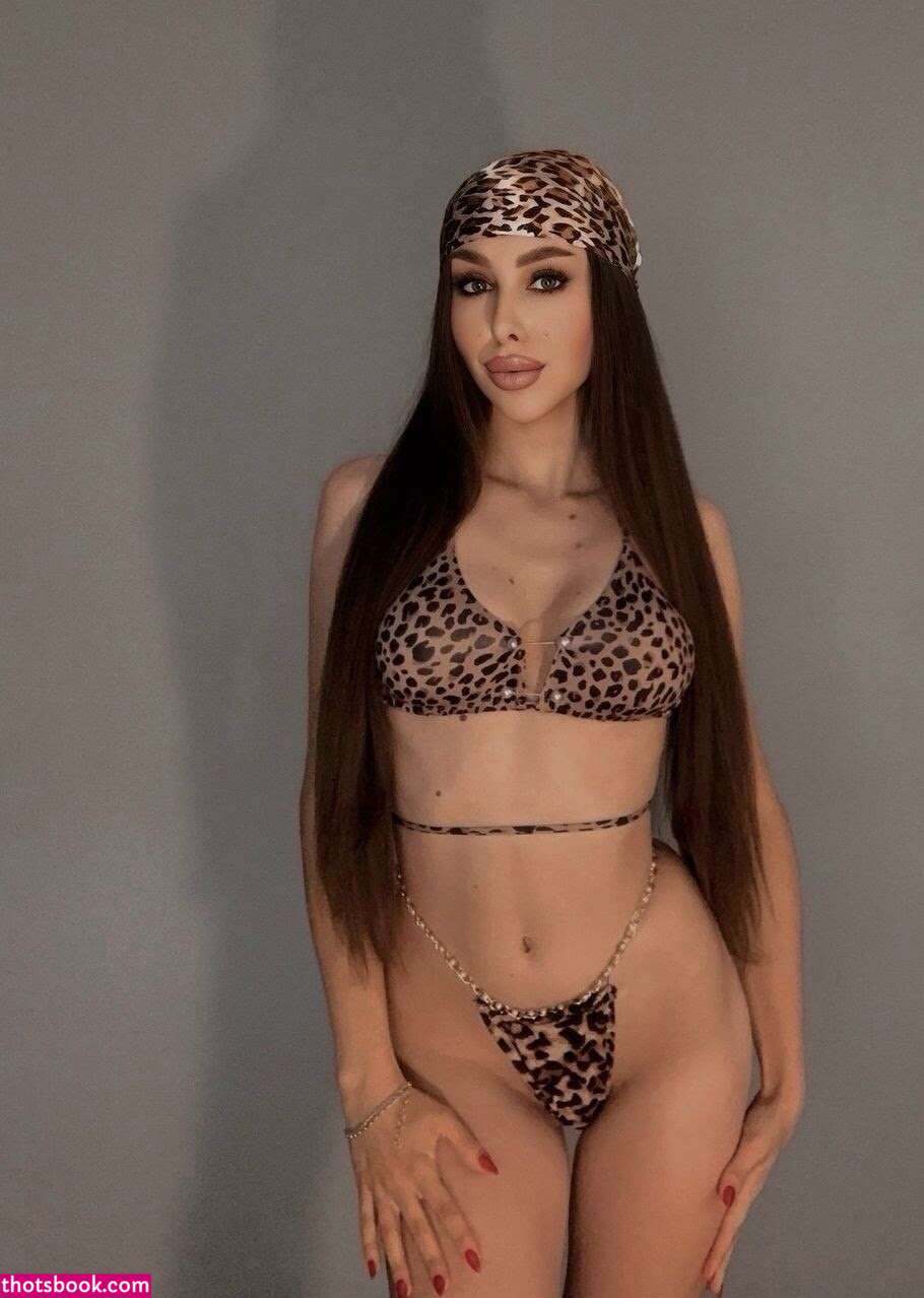 Vitalina22 Photo #11