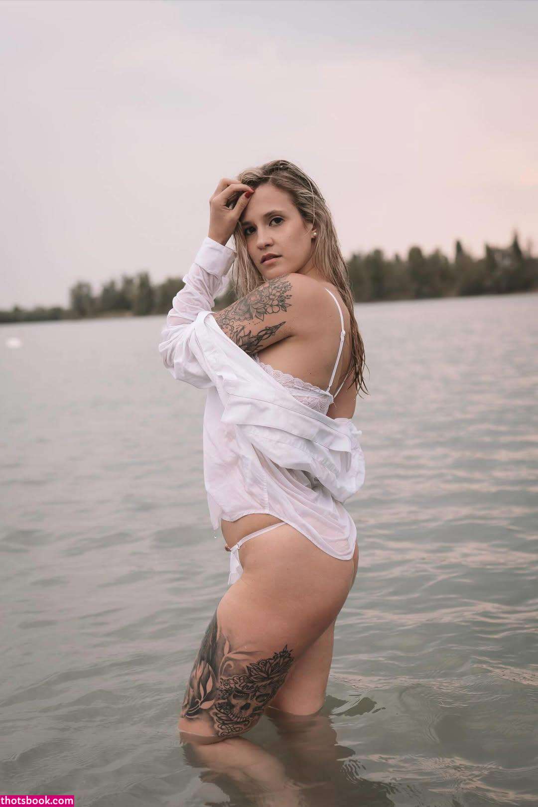 yourashleyfoster Photo #6