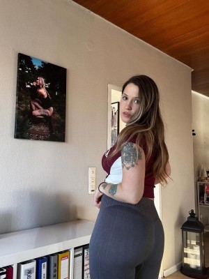 yourashleyfoster Photo #5