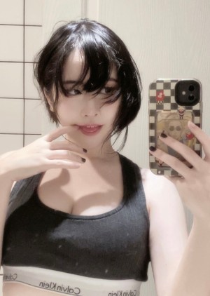 Bunnierennie Photo #15