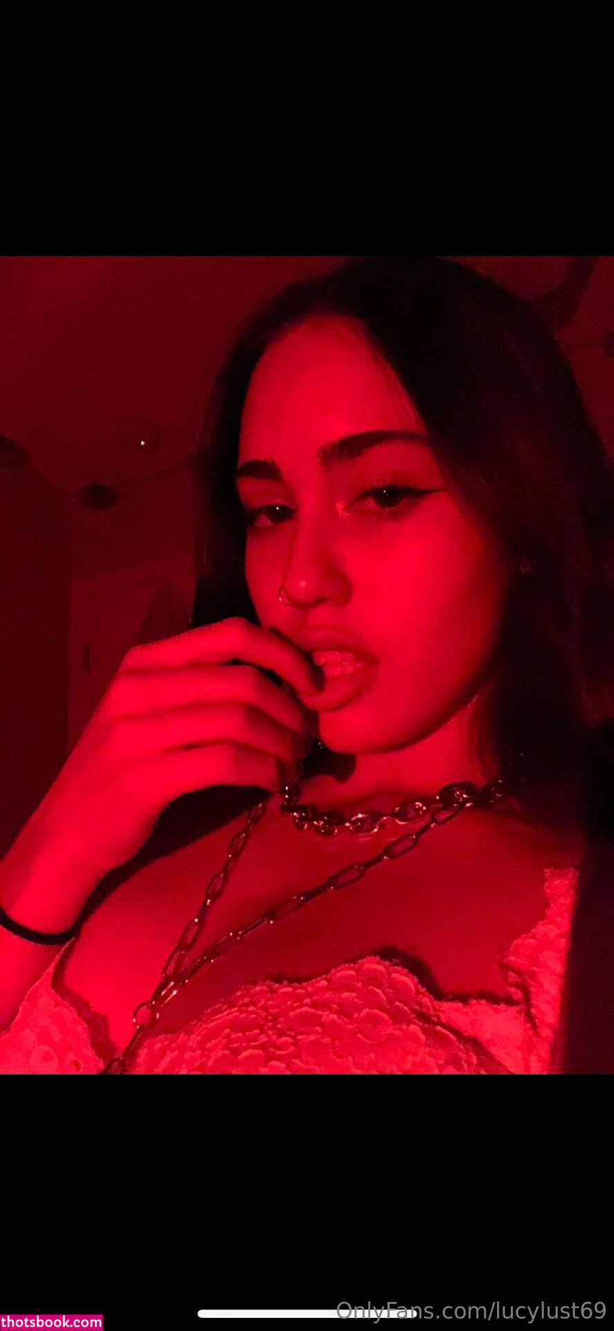 lucylust18 Photo #17