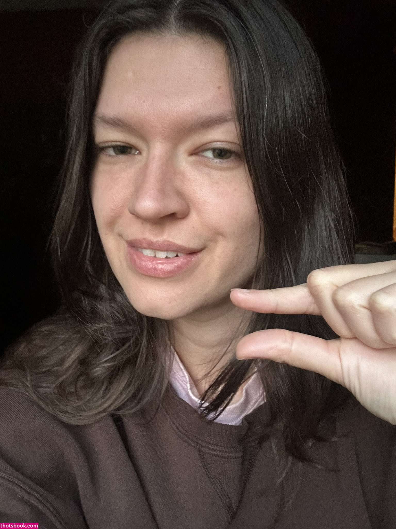 Stickyolivia Photo #3