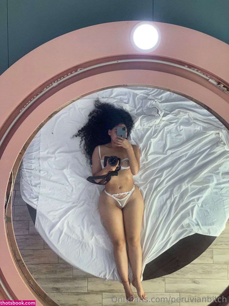 peruvianbitch Photo #1